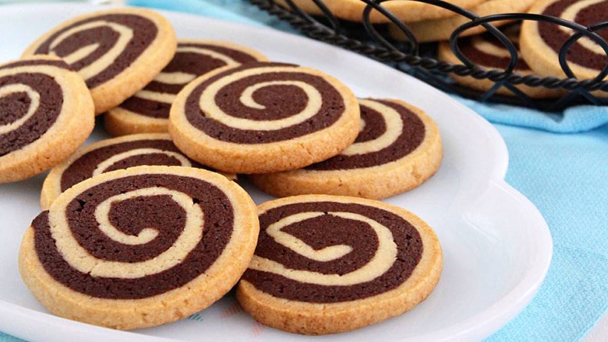 Biscuits escargots vanille chocolat : Recette de Biscuits escargots vanille  chocolat