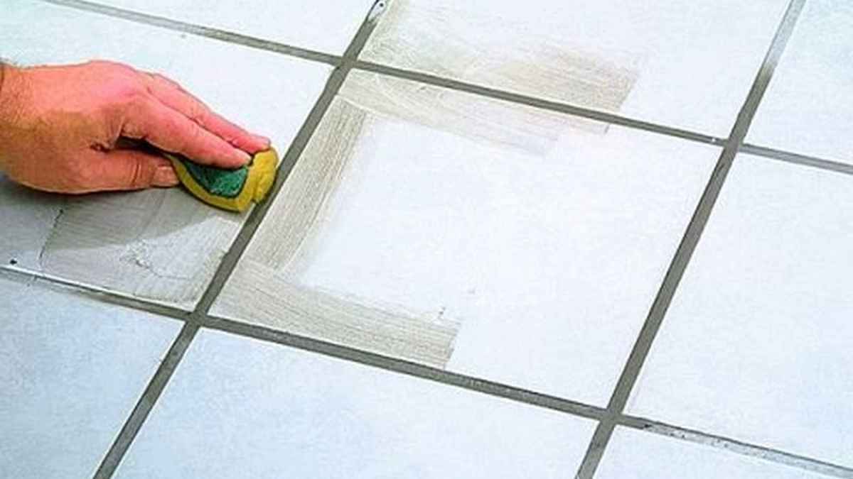 Как затиркой замазать швы плитки в ванной