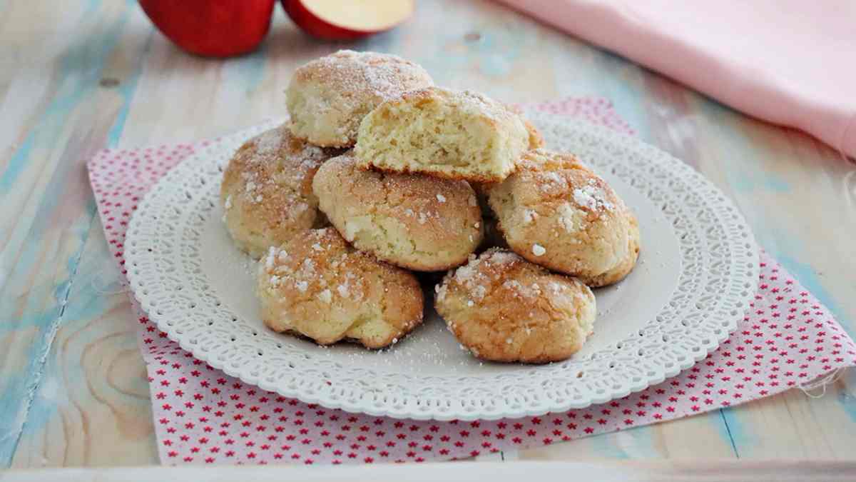 Biscuit moelleux aux pommes