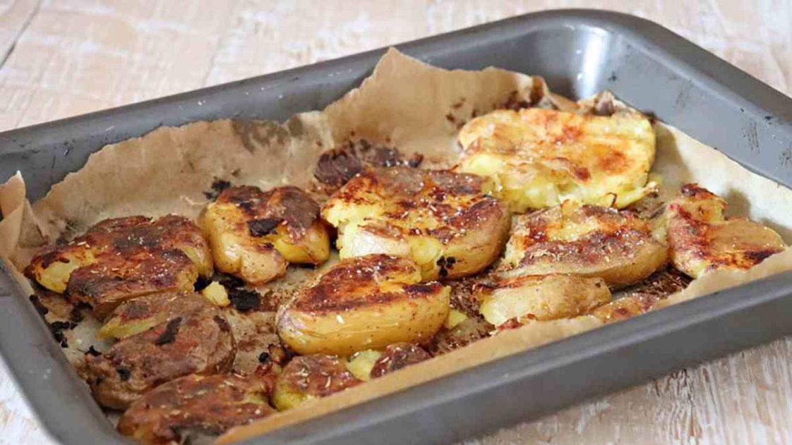 Pommes de Terre Écrasées au Four : Croustillantes et Délicieuses – La