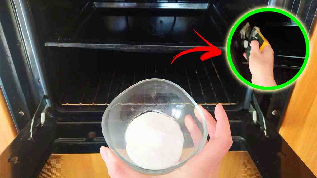 Comment nettoyer un four avec du bicarbonate