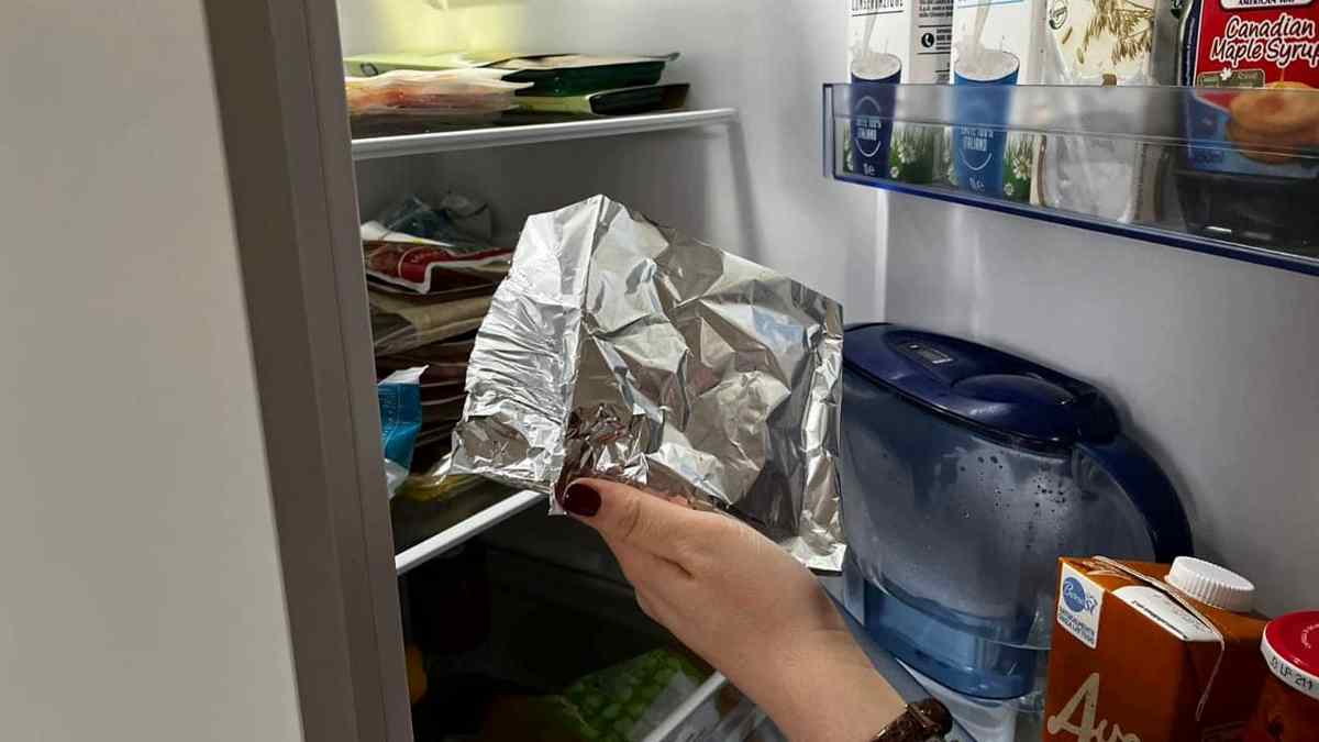 aluminium dans le réfrigérateur