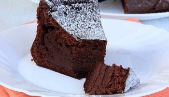 Gâteau crémeux au chocolat noir