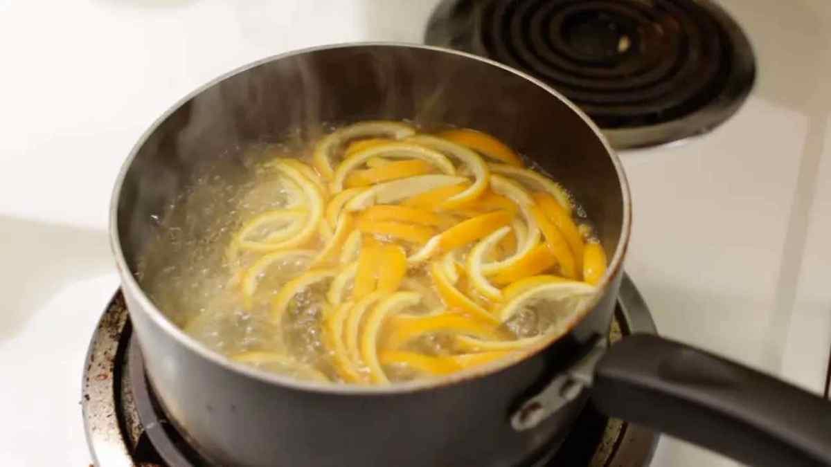 Ne jetez pas les écorces d'orange faites-les bouillir