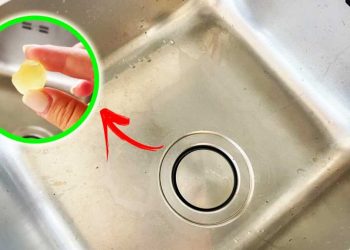 Comment redonner de l'éclat à un évier de cuisine taché de calcaire