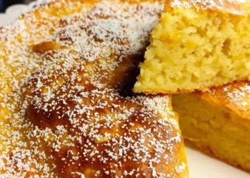 Gâteau aux pommes râpées