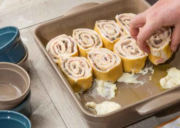 Rouleaux de lasagnes au jambon et aux champignons