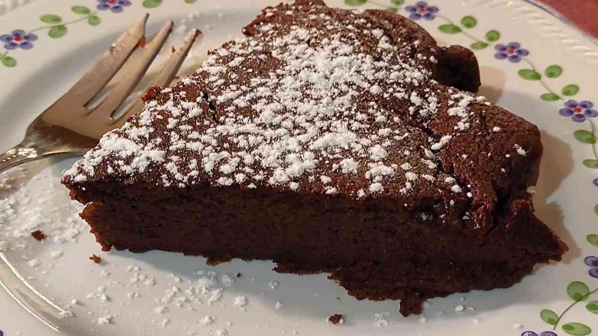 Gâteau au chocolat avec 3 ingrédients