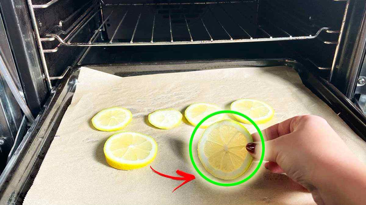 L'astuce du citron pour dégraisser et parfumer le four