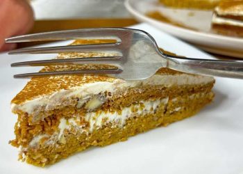 gâteau aux pommes et aux carottes