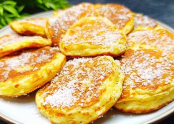 Crêpes aux Pommes et Yaourt