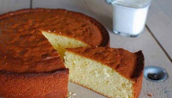 Gâteau au Yaourt à l’Ancienne, Sans Sucre