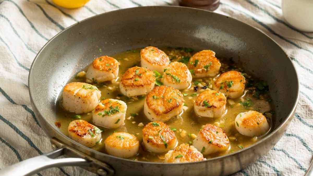 Coquilles Saint-Jacques poêlées