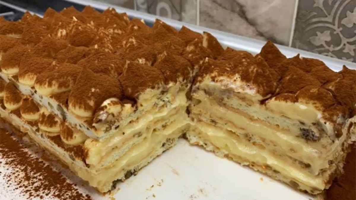 Gâteau aux Noix et à la Crème