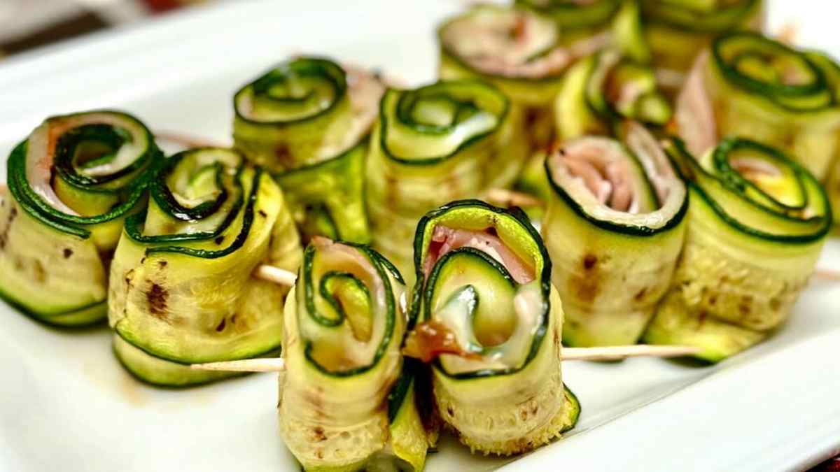 Rouleaux de Courgettes Légers au Jambon et Scamorza